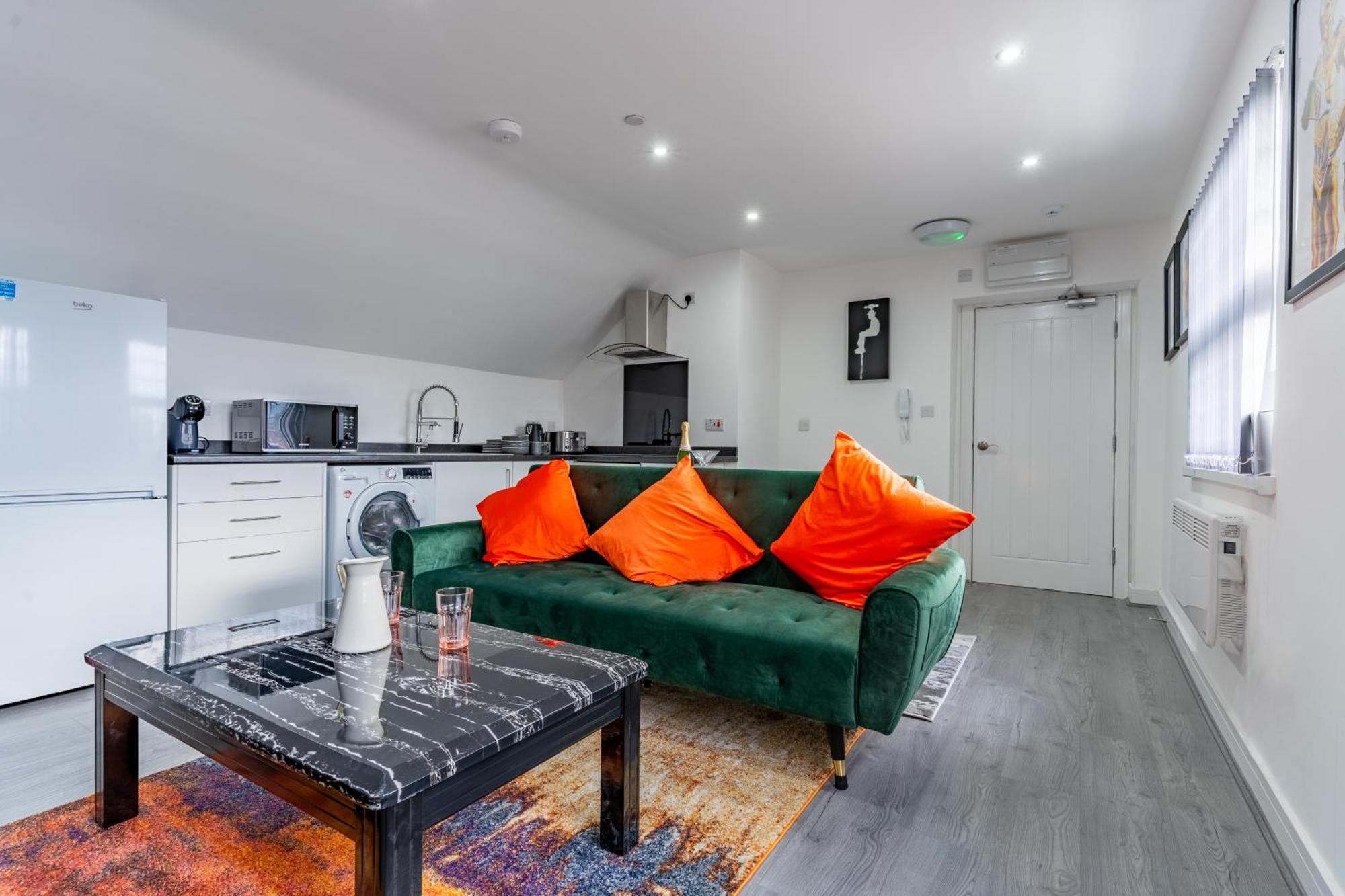 Cool Top Floor Apartment Very Near Birmingham Centre Ngoại thất bức ảnh